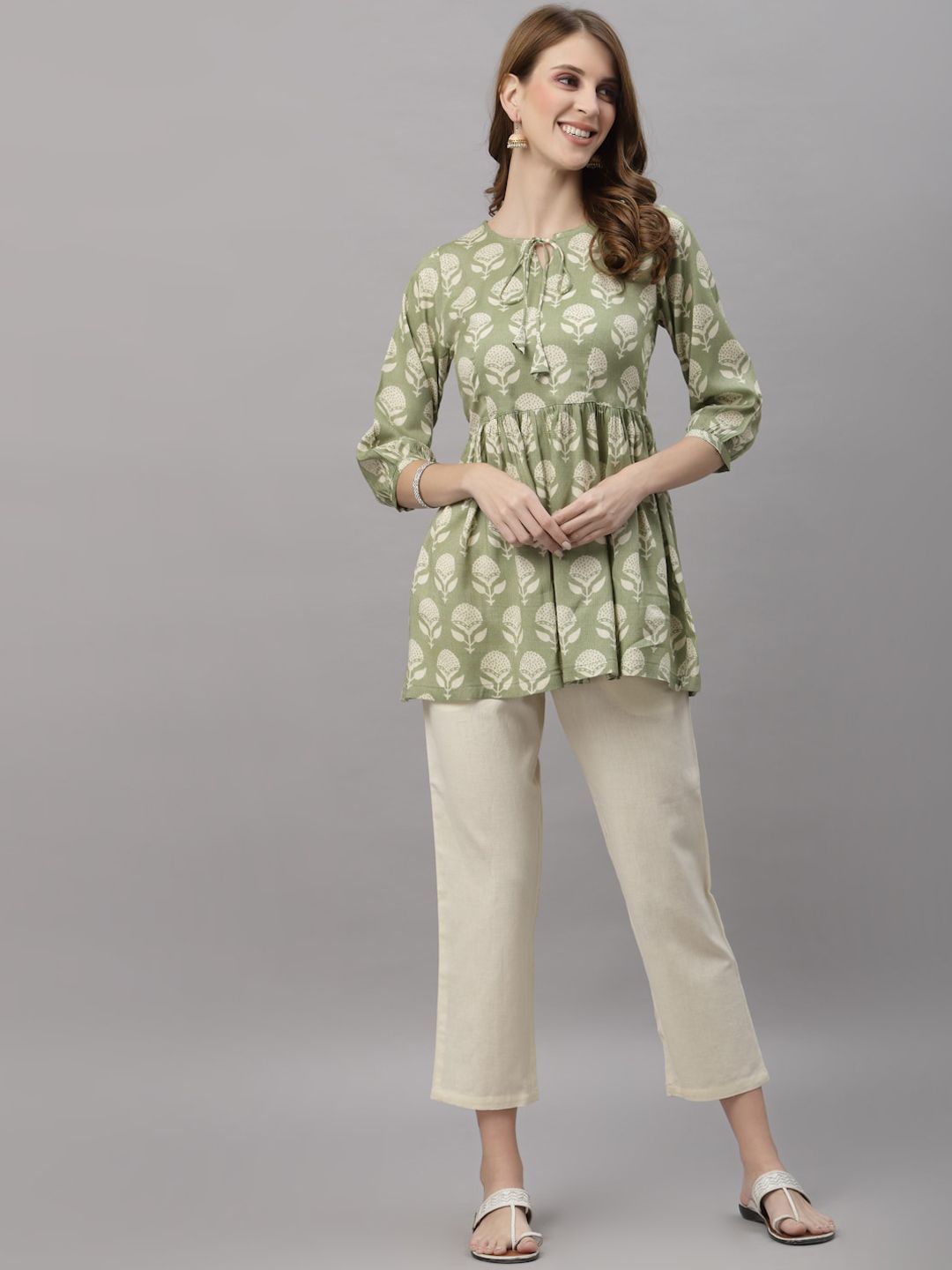 Ragavi Women Green & Cream Printed Pure Cotton Regular Fit Co-Ords Price in India