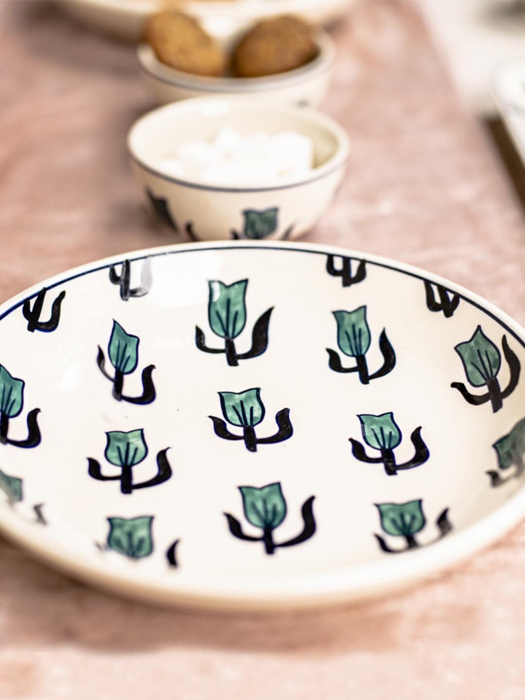 The 7 DeKor Green Printed Serving Dish Price in India