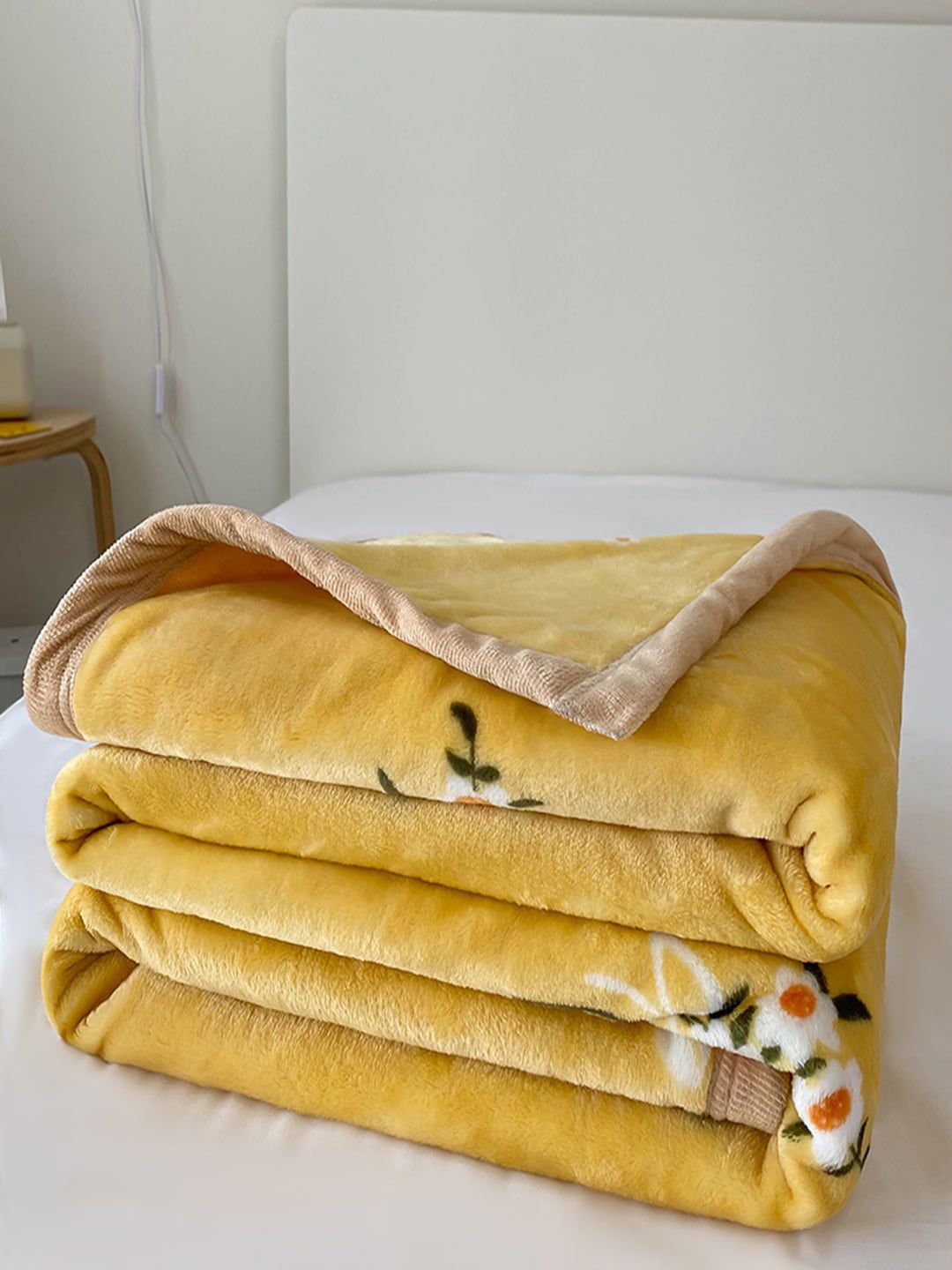 JC Collection Unisex Yellow Blankets Quilts and Dohars Price in India