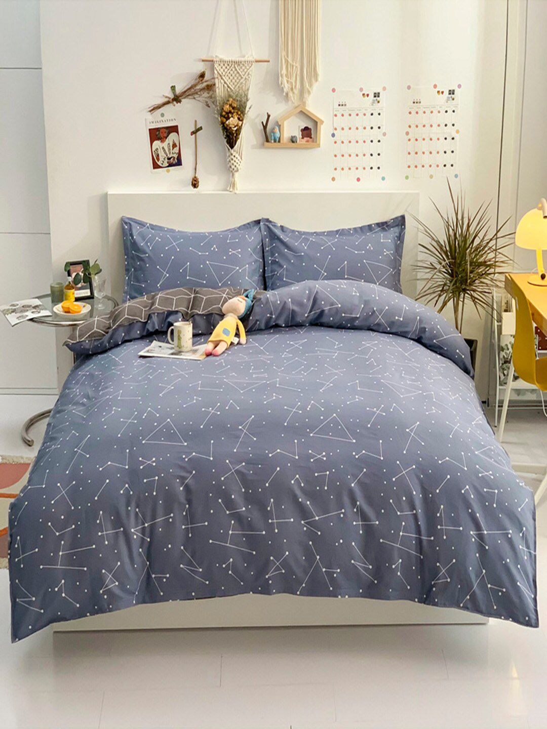JC Collection Grey  & Blue Printed Cotton Double King Bedding Set Price in India