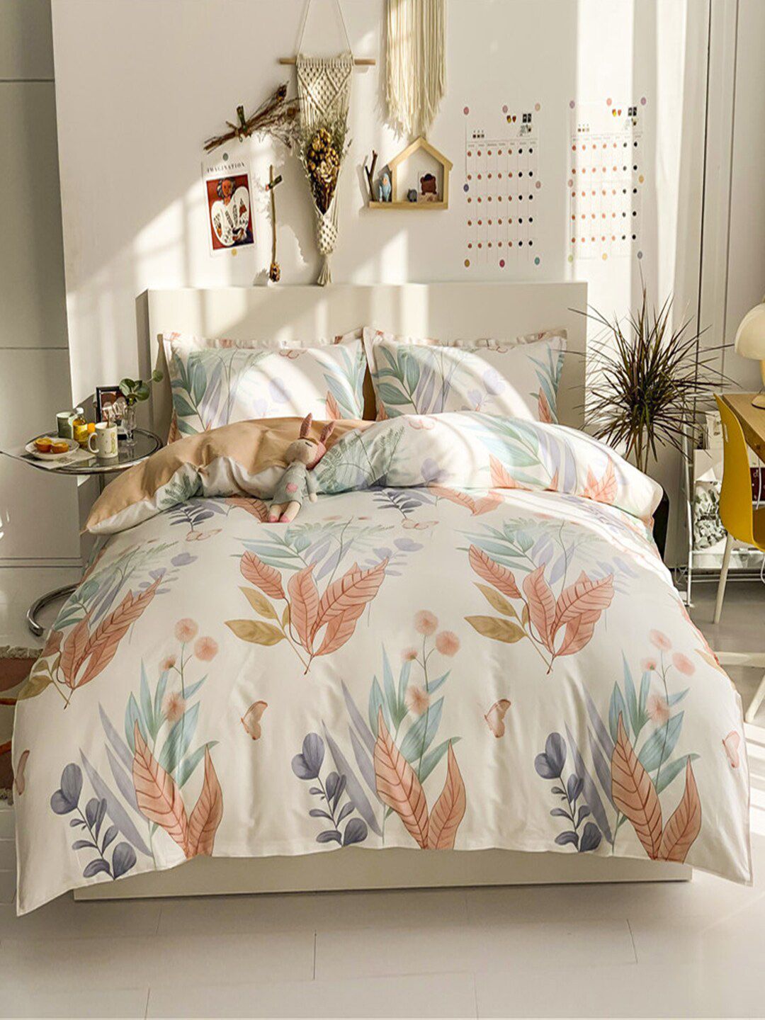 JC Collection White Printed Pure Cotton Bedding Set Price in India