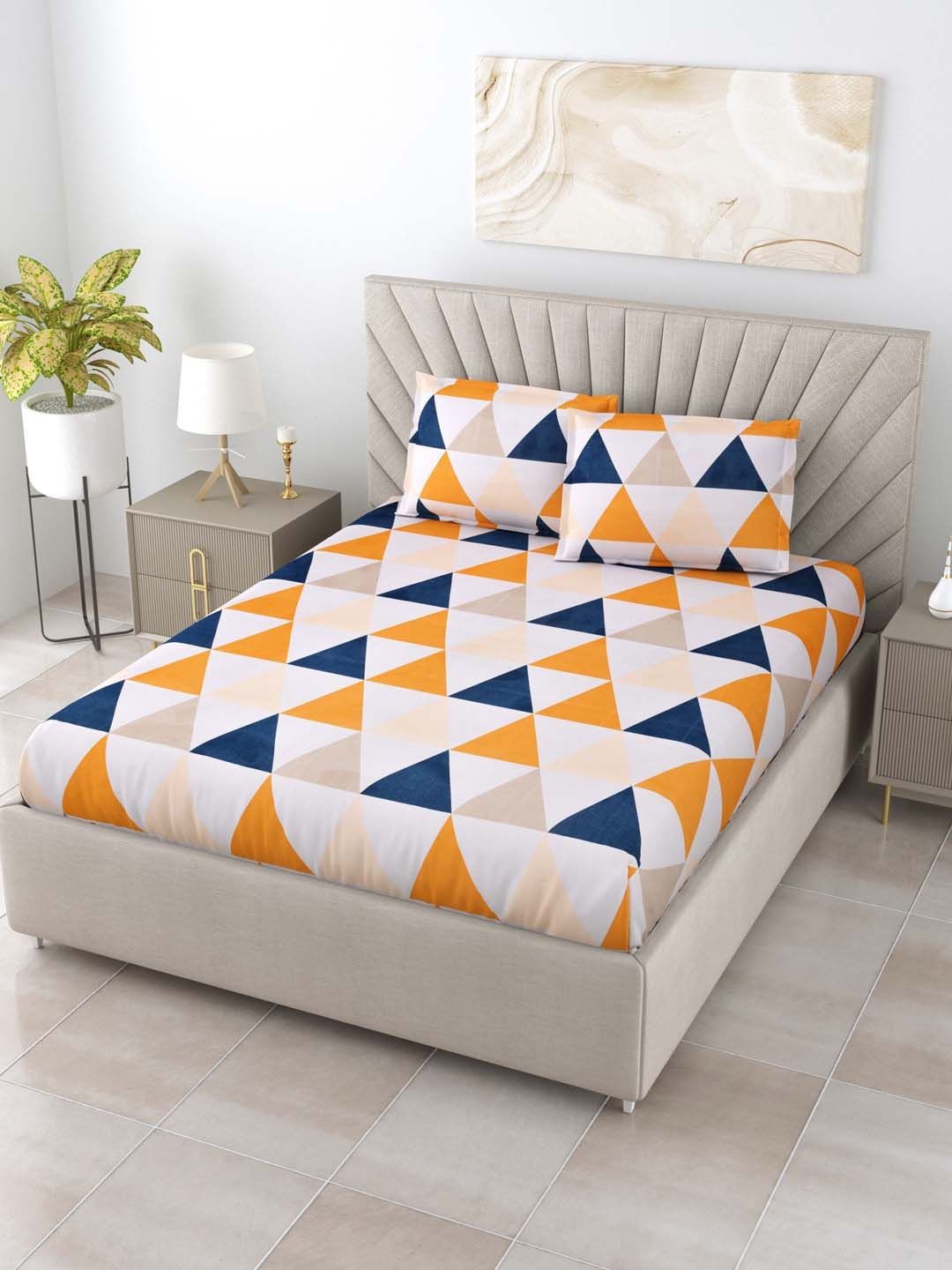 Salona Bichona White & Orange Geometric 180 TC King Bedsheet with 2 Pillow Covers Price in India