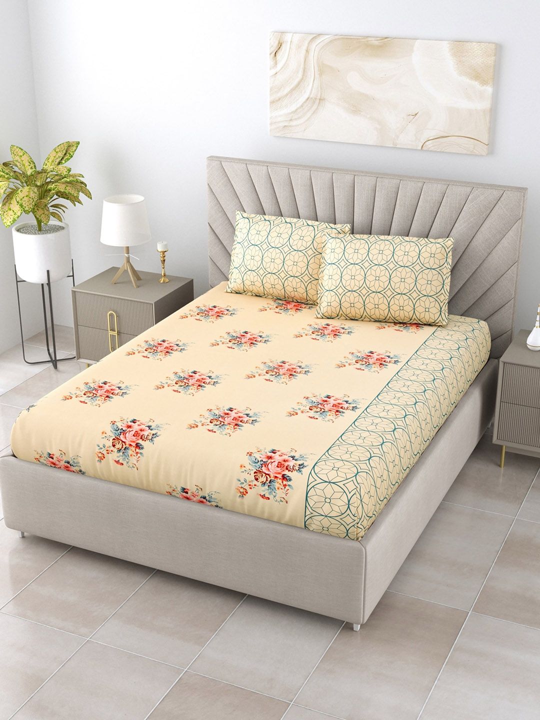 Salona Bichona Beige & Peach 144 TC Floral Pure Cotton Queen Bedsheet with 2 Pillow Covers Price in India