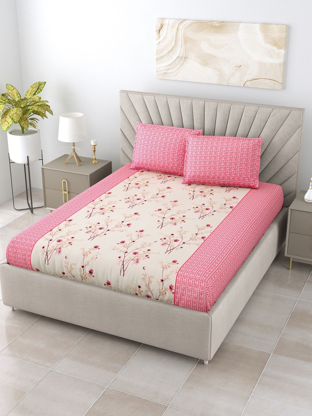 Salona Bichona Cream & Pink 144 TC Floral Pure Cotton King Bedsheet with 2 Pillow Covers Price in India