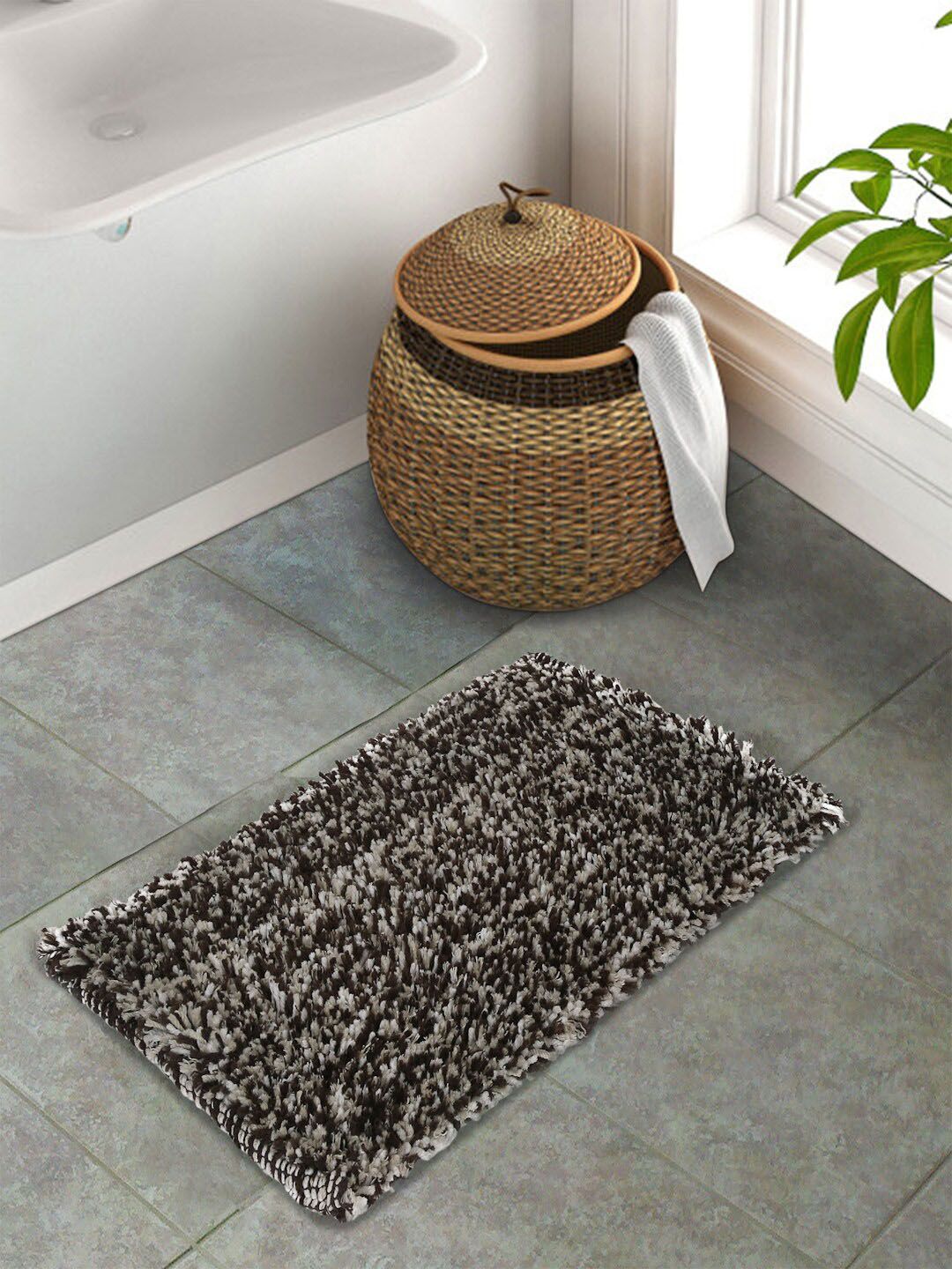 KLOTTHE Brown Woven Design 2000 GSM Bath Rugs Price in India