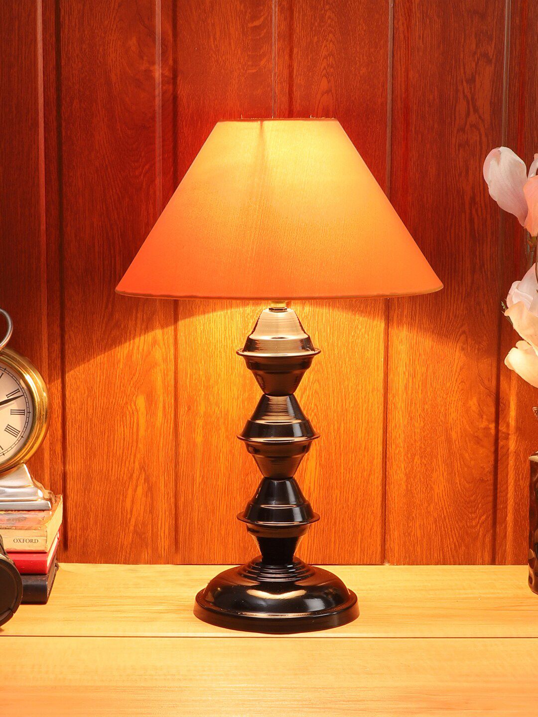 foziq  Black & Yellow Solid Metal Table Lamp Price in India