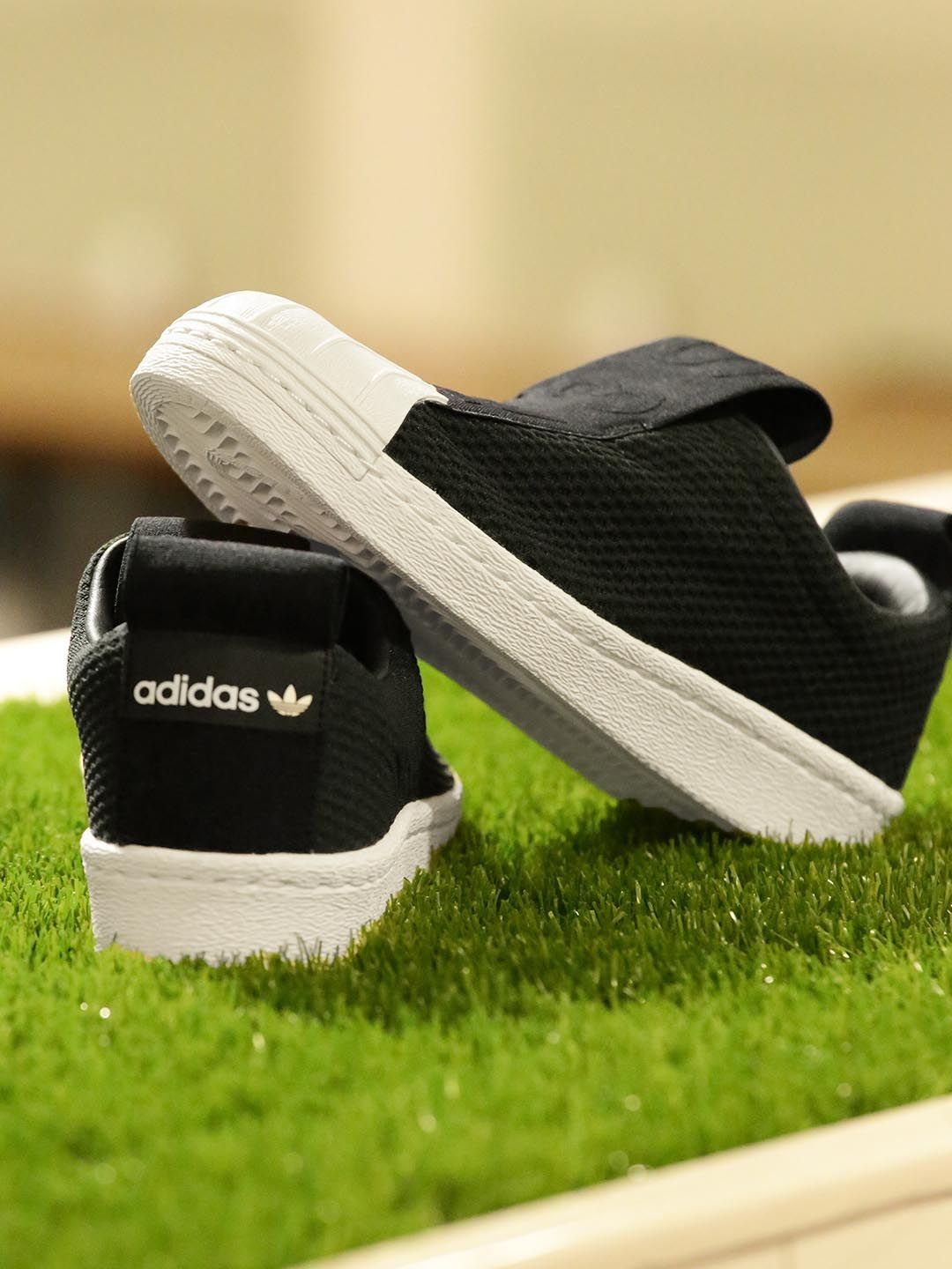 adidas gazelle silver green womens Adidas x CLOT by Edison Chen QI Flow Sneaker  Buy online now!