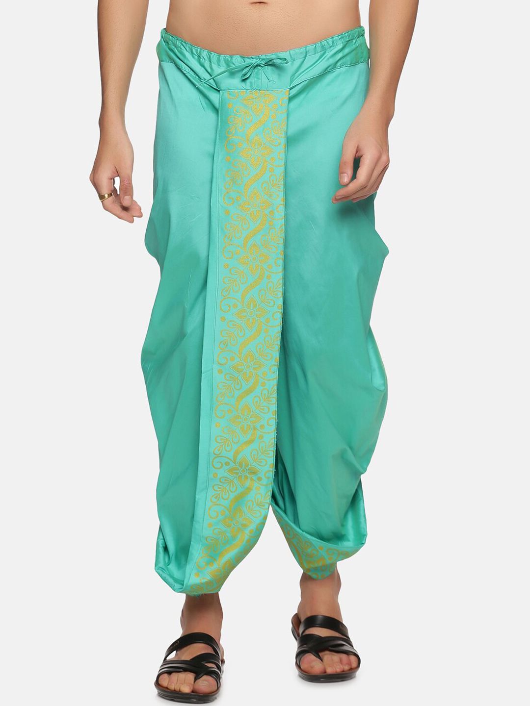 Sethukrishna Men Green Printed Dhoti