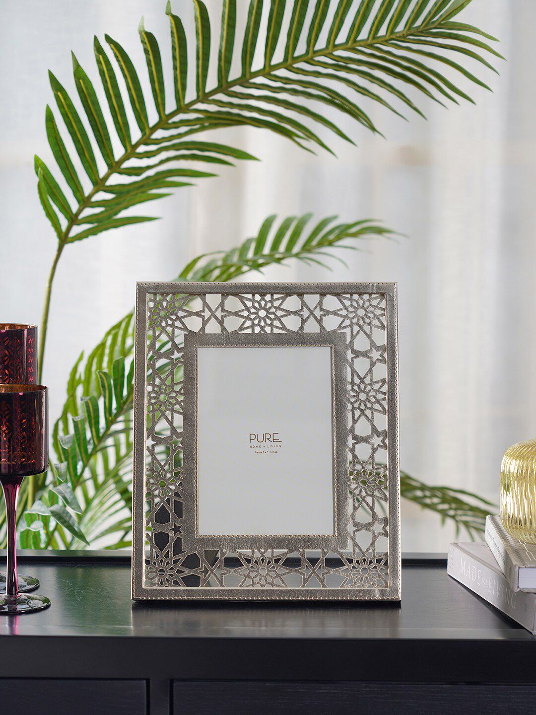 Pure Home and Living Gold-Colored Textured Glass Table Photo Frame Price in India
