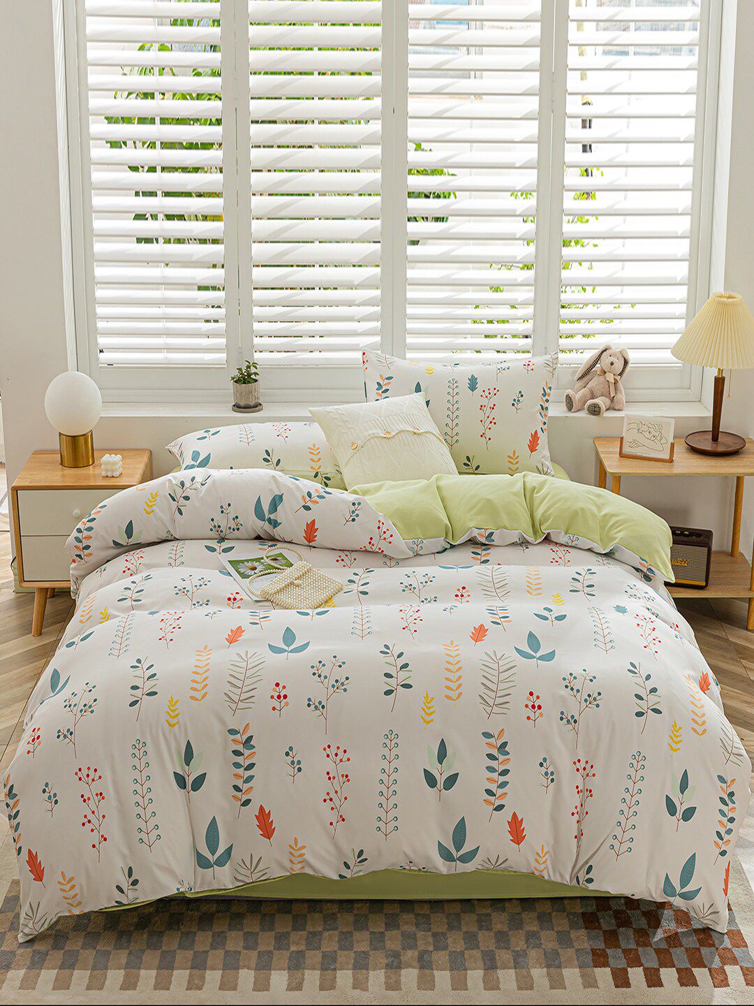 JC Collection Green & White Printed Double King Bedding Set Price in India