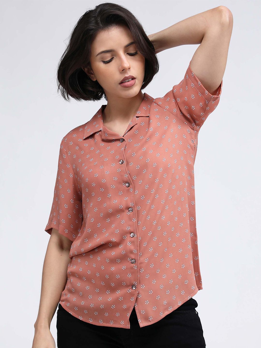 IDK Women Peach-Coloured & White Floral Print Shirt Style Top Price in India