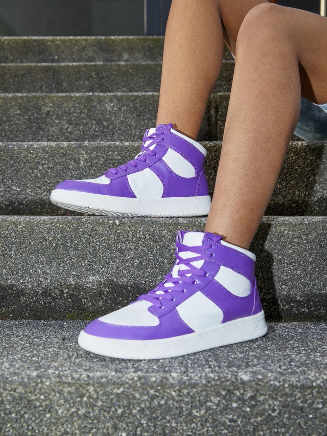 Shoetopia Women Purple Colourblocked Sneakers Price in India