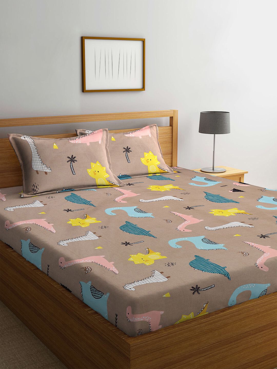 KLOTTHE KLOTTHE Brown Cartoon Characters Polycotton 300 TC Fitted King Fine Bedsheet with 2 Pillow Covers-98 x 87 inches