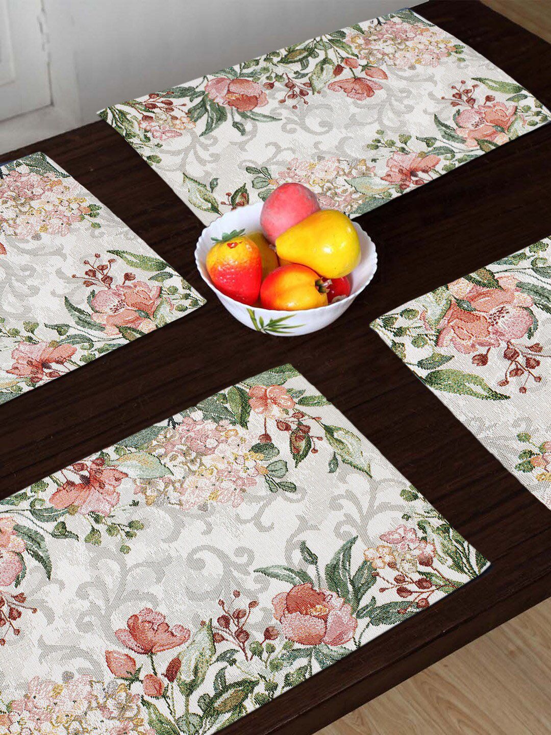 AVI Living Pack Of 4 Pink Floral Printed Table Placemats Price in India