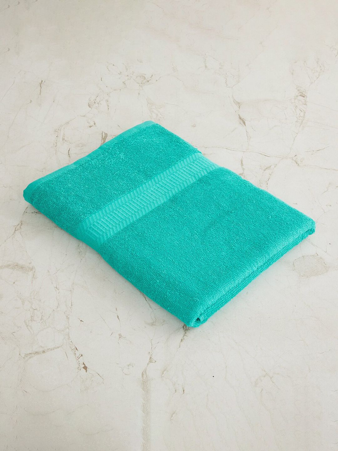 Home Centre Set Of 2 Green Solid 380 GSM Cotton Bath Towels Price in India