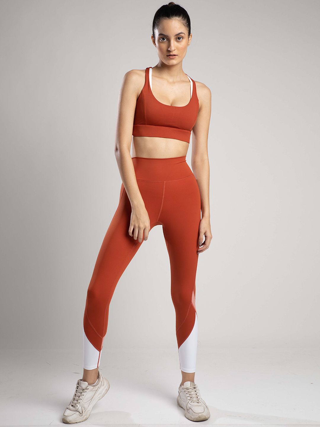 SKNZ Women Red & White Solid Seamless Top & Tights Set Price in India