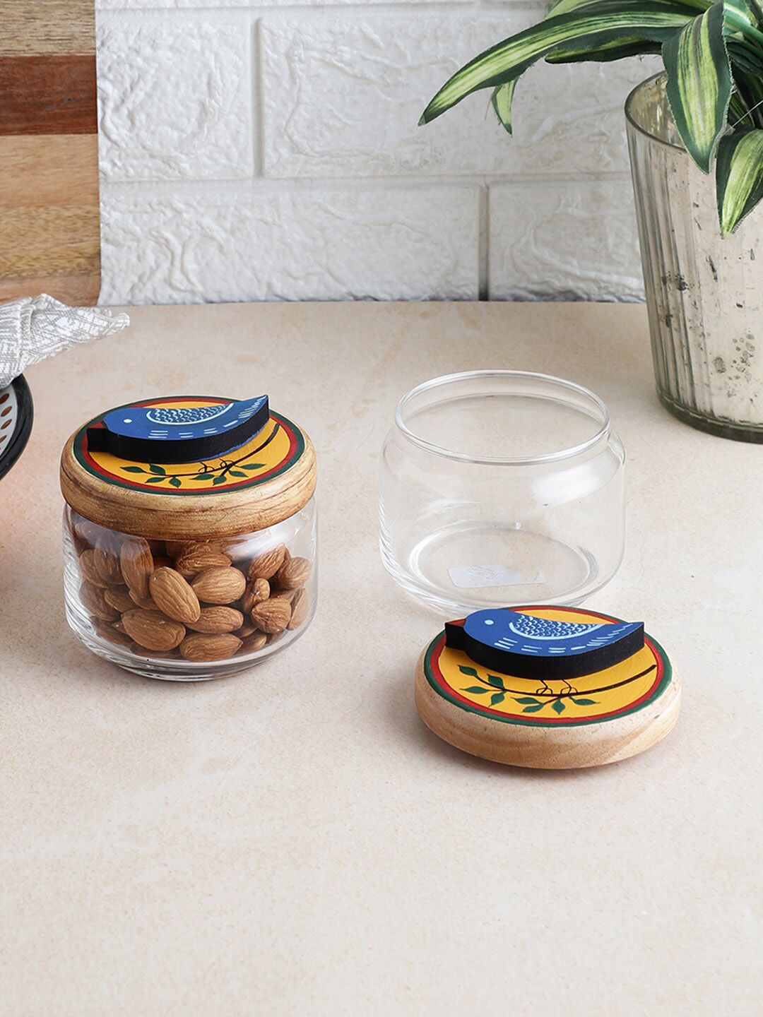 VarEesha Set of 2 Transparent Printed Food Container With Lid Price in India