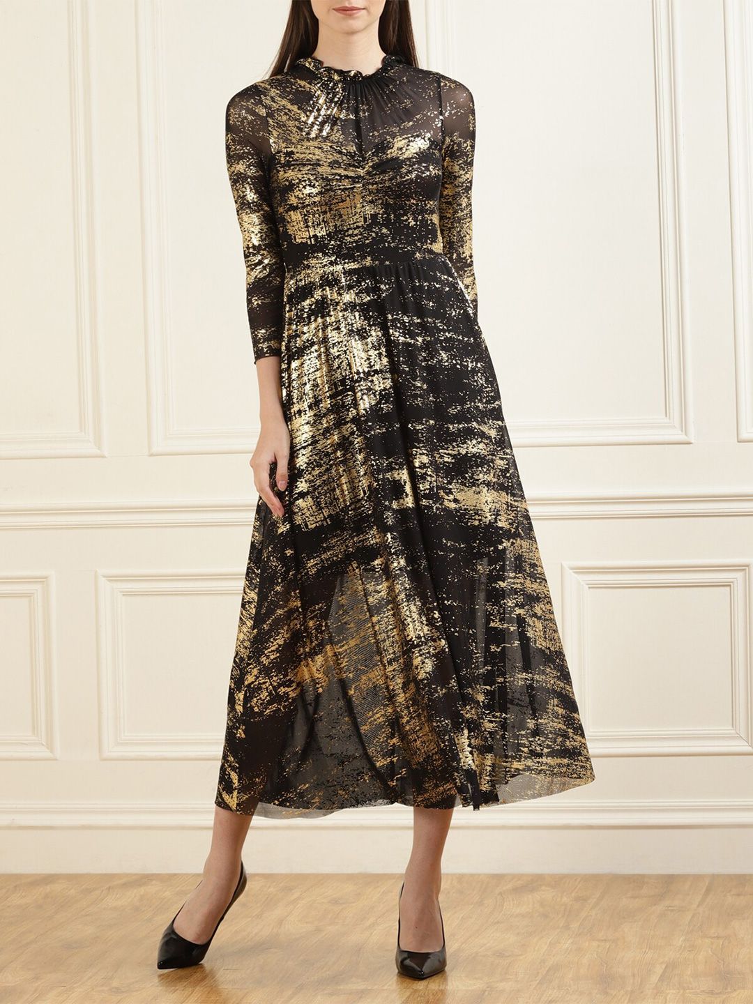 Buy Ted Baker Black & Gold-Toned Foil Printed Midi Dress - Dresses for  Women 19928270 | Myntra