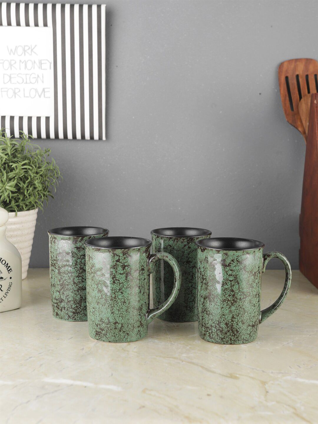 VarEesha Set of 4 Green & Black  Printed Ceramic Glossy Mugs Set of Cups and Mugs Price in India