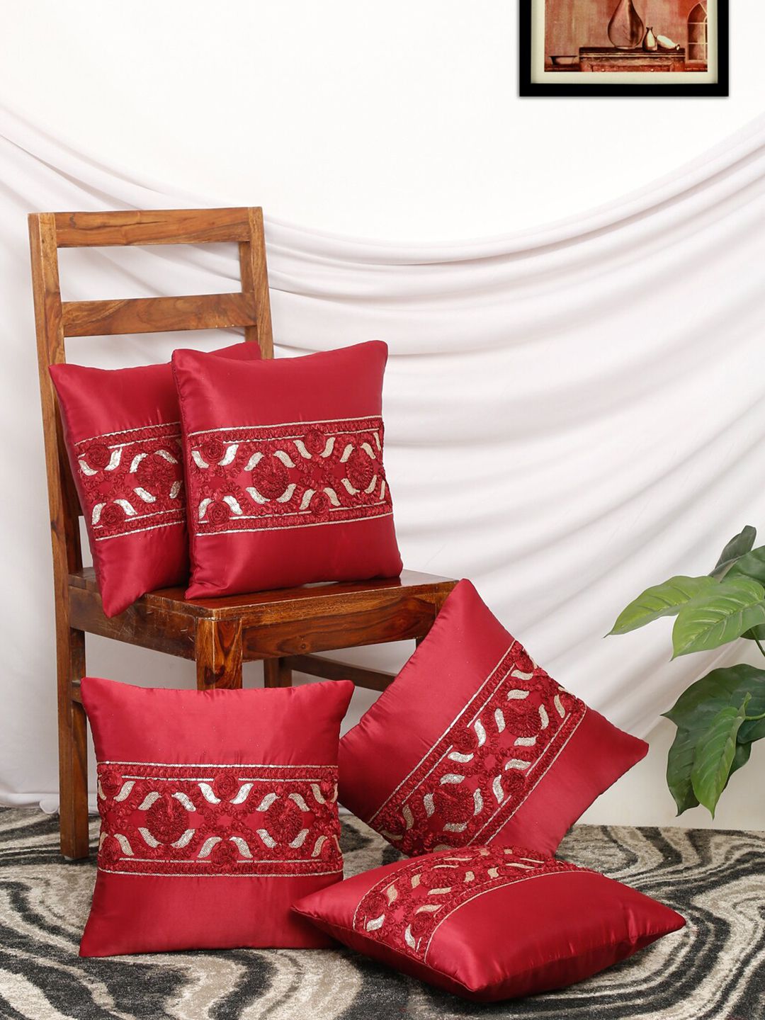 Slushy Mushy Red & Silver-Toned Set of 5 Floral Square Cushion Covers Price in India