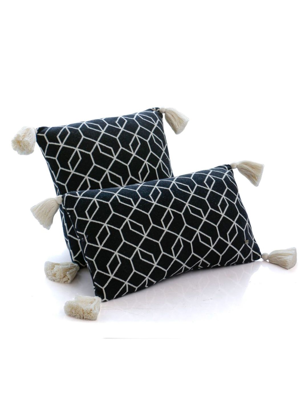Pluchi Black & White Geometric Rectangle Cotton Cushion Covers Price in India
