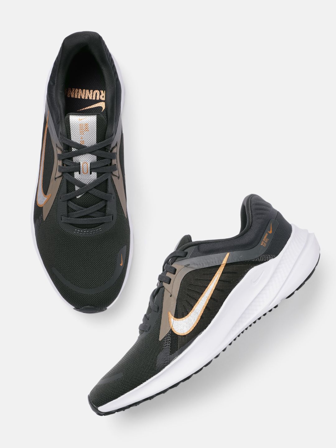 Nike Women Black NIKE QUEST 5 Running Shoes Price in India