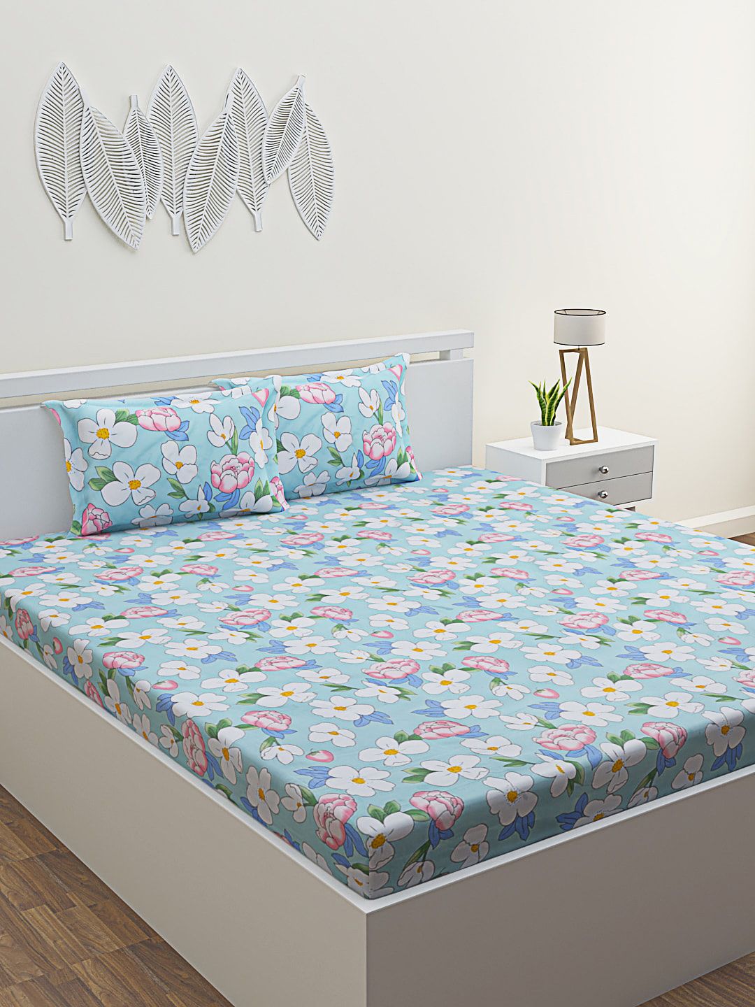 ROMEE Turquoise Floral 210 TC Cotton Queen Bedsheet with 2 Pillow Covers Price in India