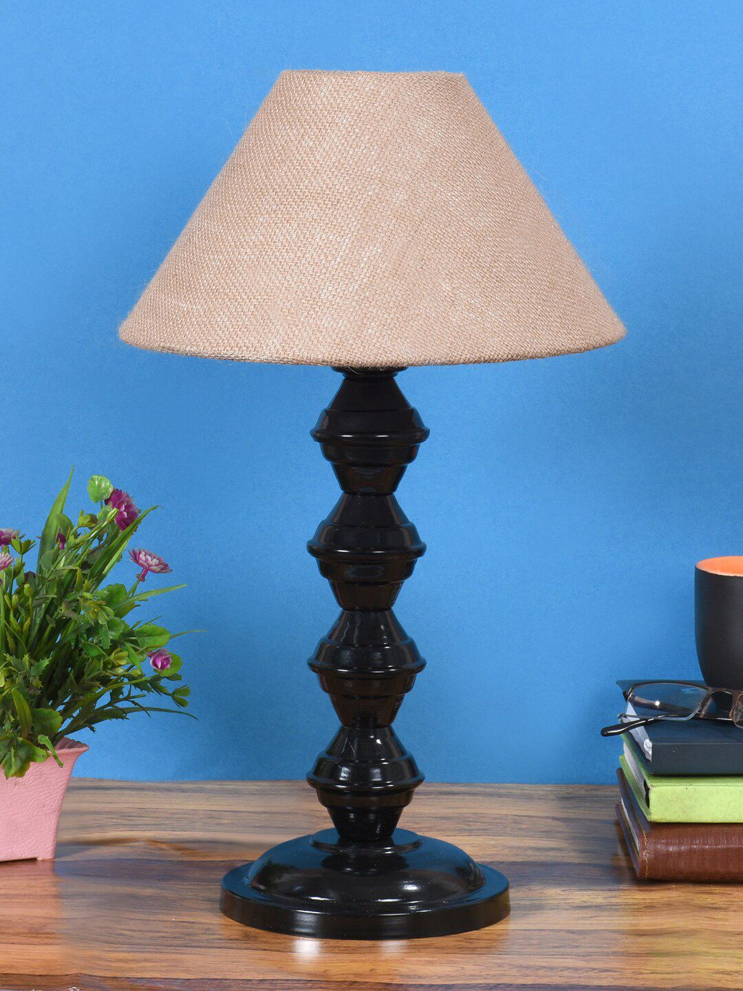 foziq Black & Beige Solid Table Lamp Price in India