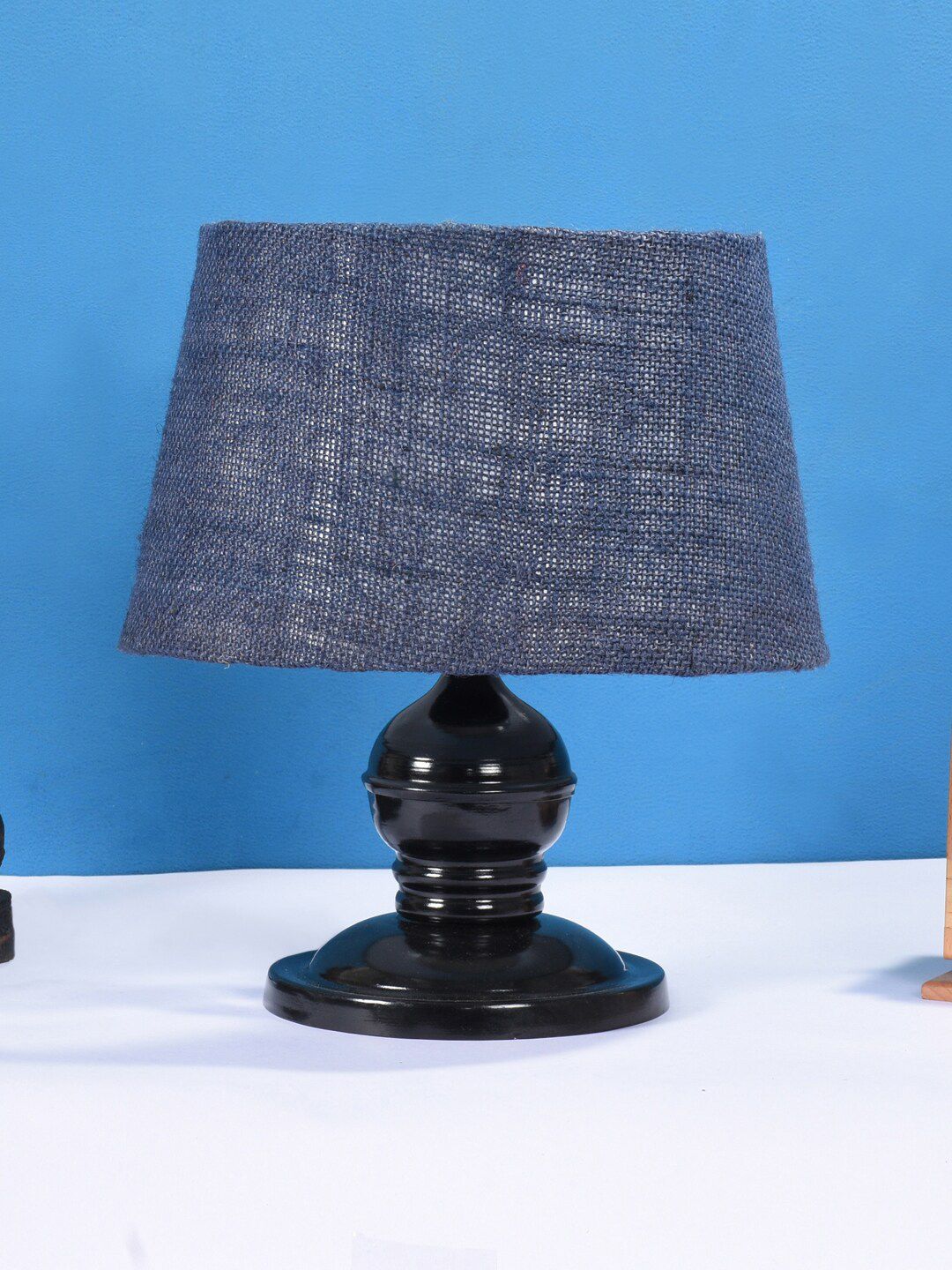 foziq Black Textured Table Lamp Price in India