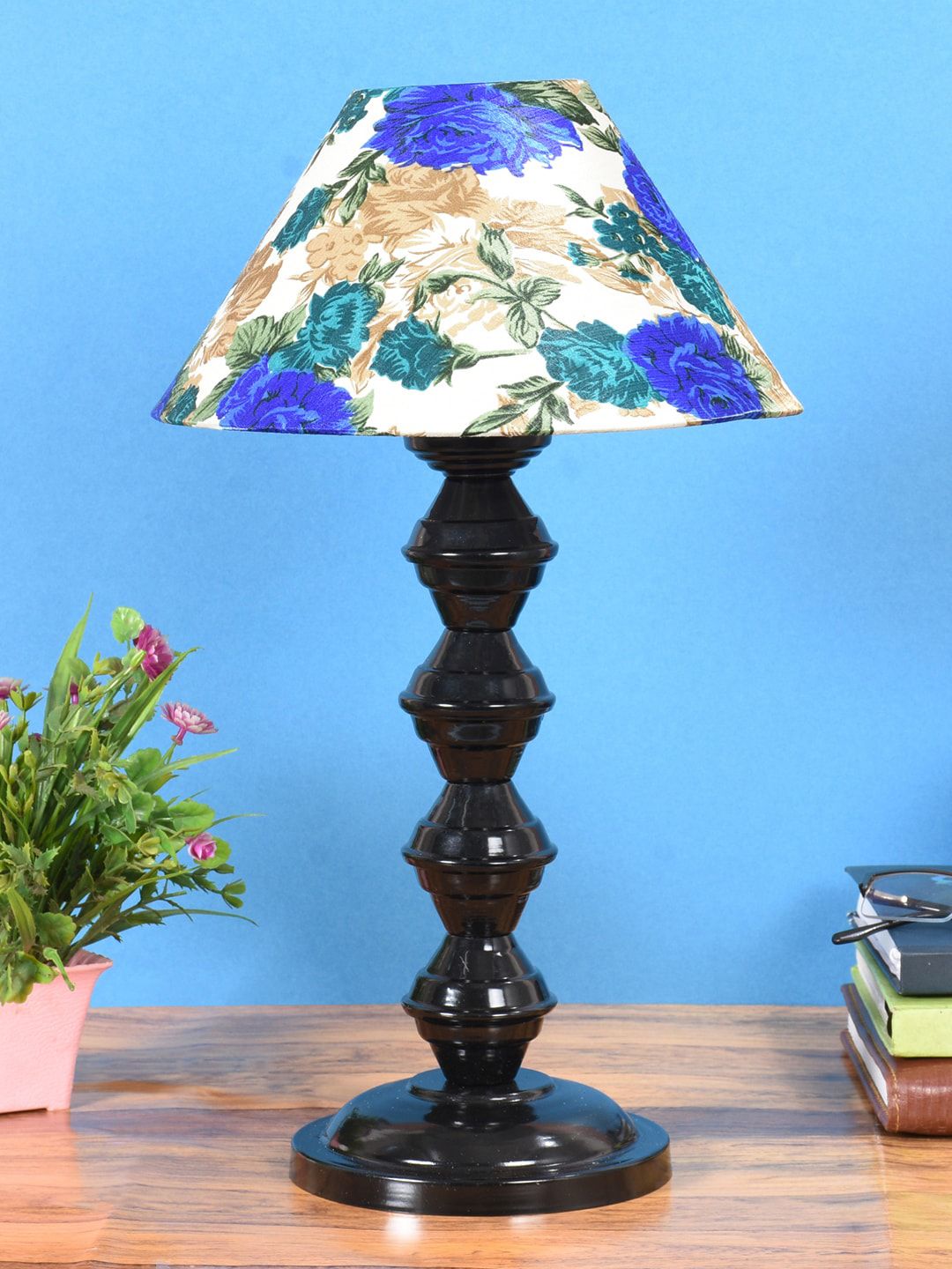 foziq Black & White Printed Frustum Shape Table Lamps Price in India