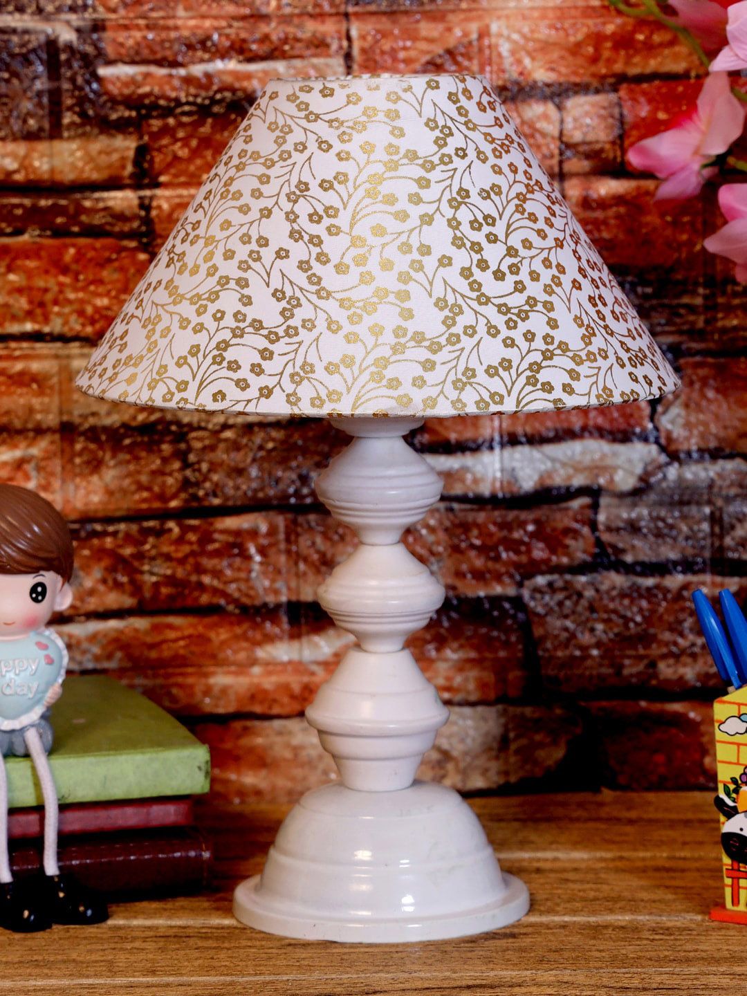 foziq White & Gold-Coloured Printed Table Lamps Price in India