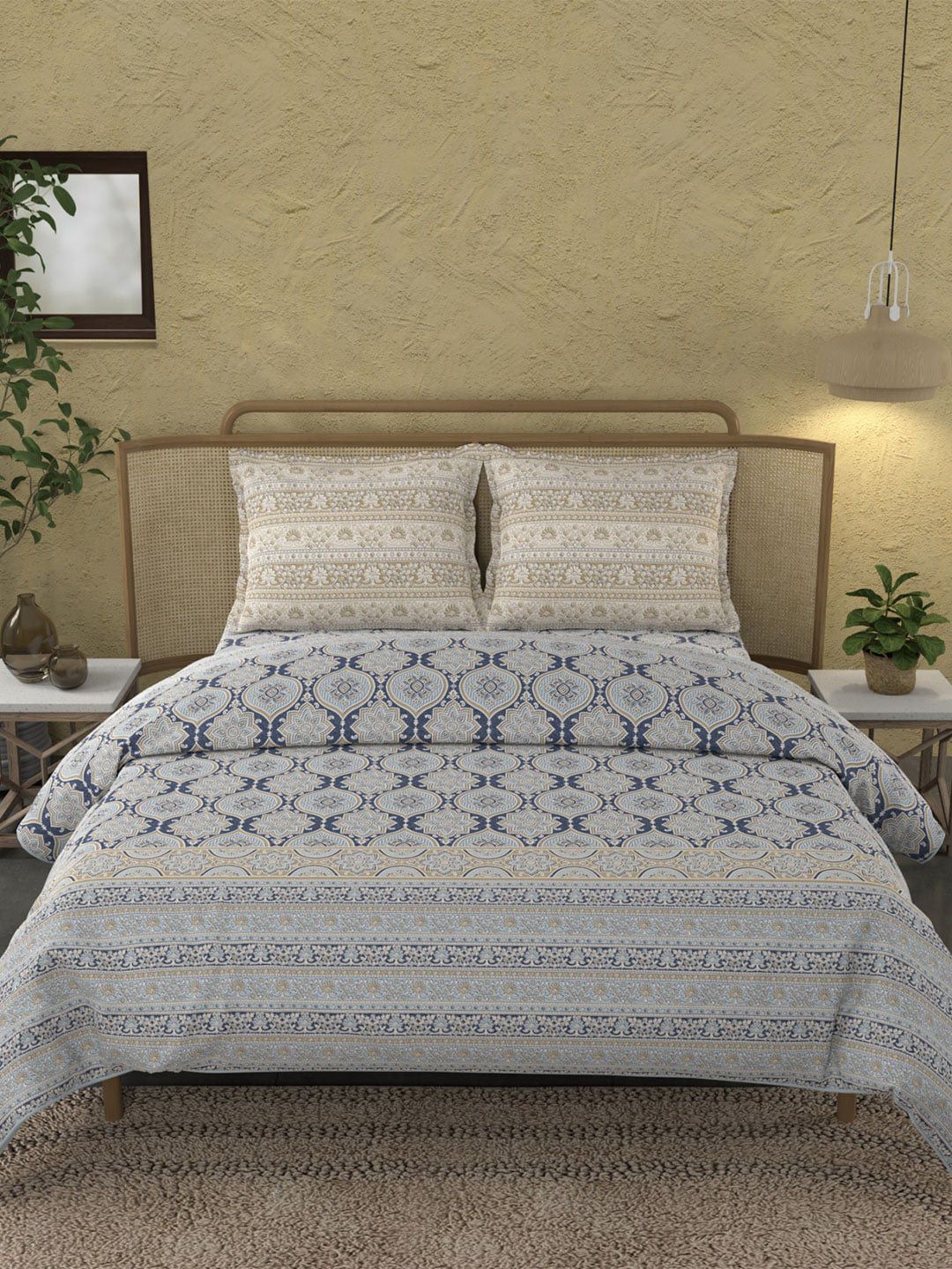 Trident Unisex Blue Bedsheets Price in India