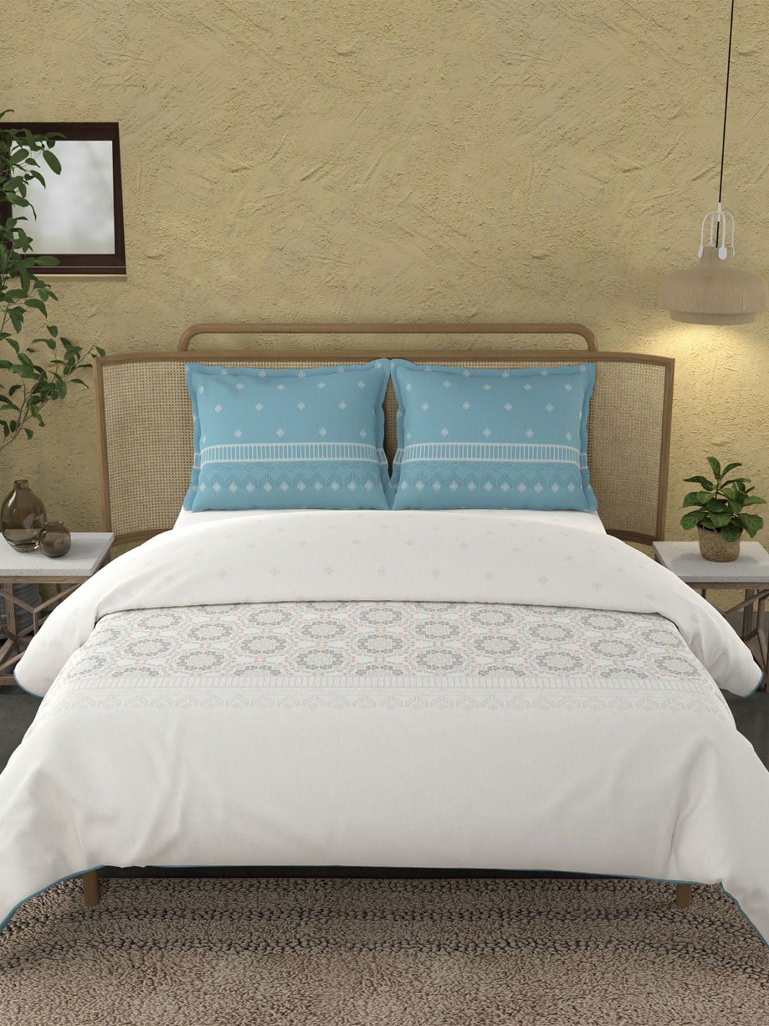 Trident Unisex Blue Bedsheets Price in India