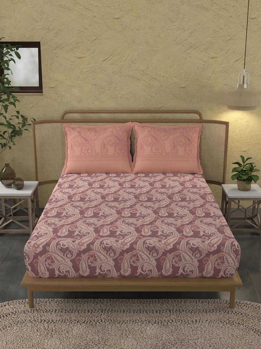 Trident Unisex Pink Bedsheets Price in India