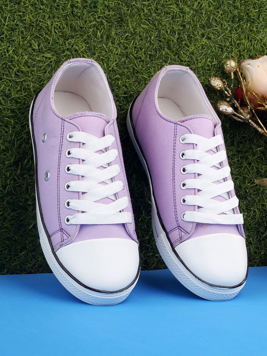 DEAS Women Purple Colourblocked Sneakers Price in India