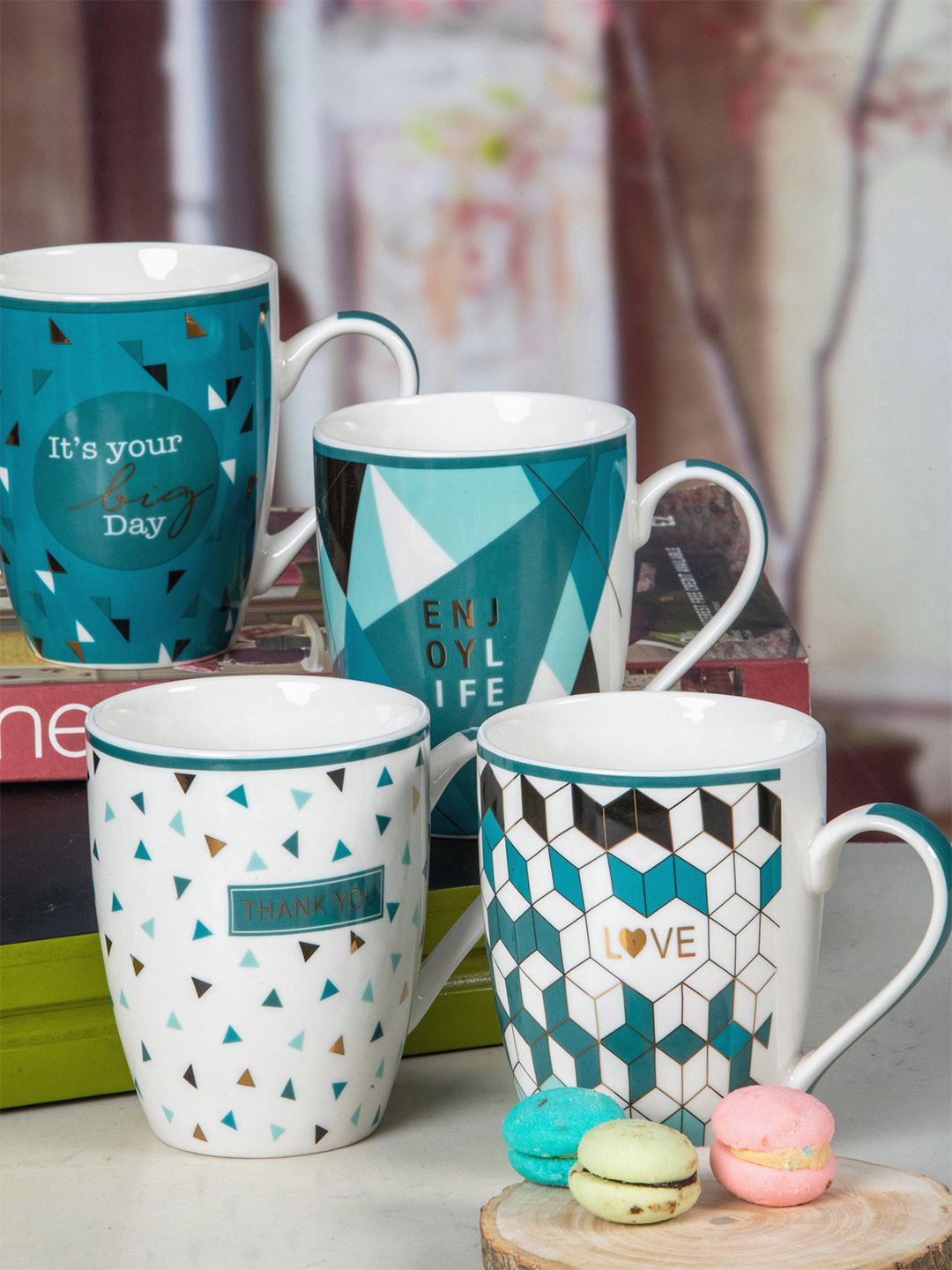 White Gold Set of 4 Printed Porcelain Glossy Mugs Price in India
