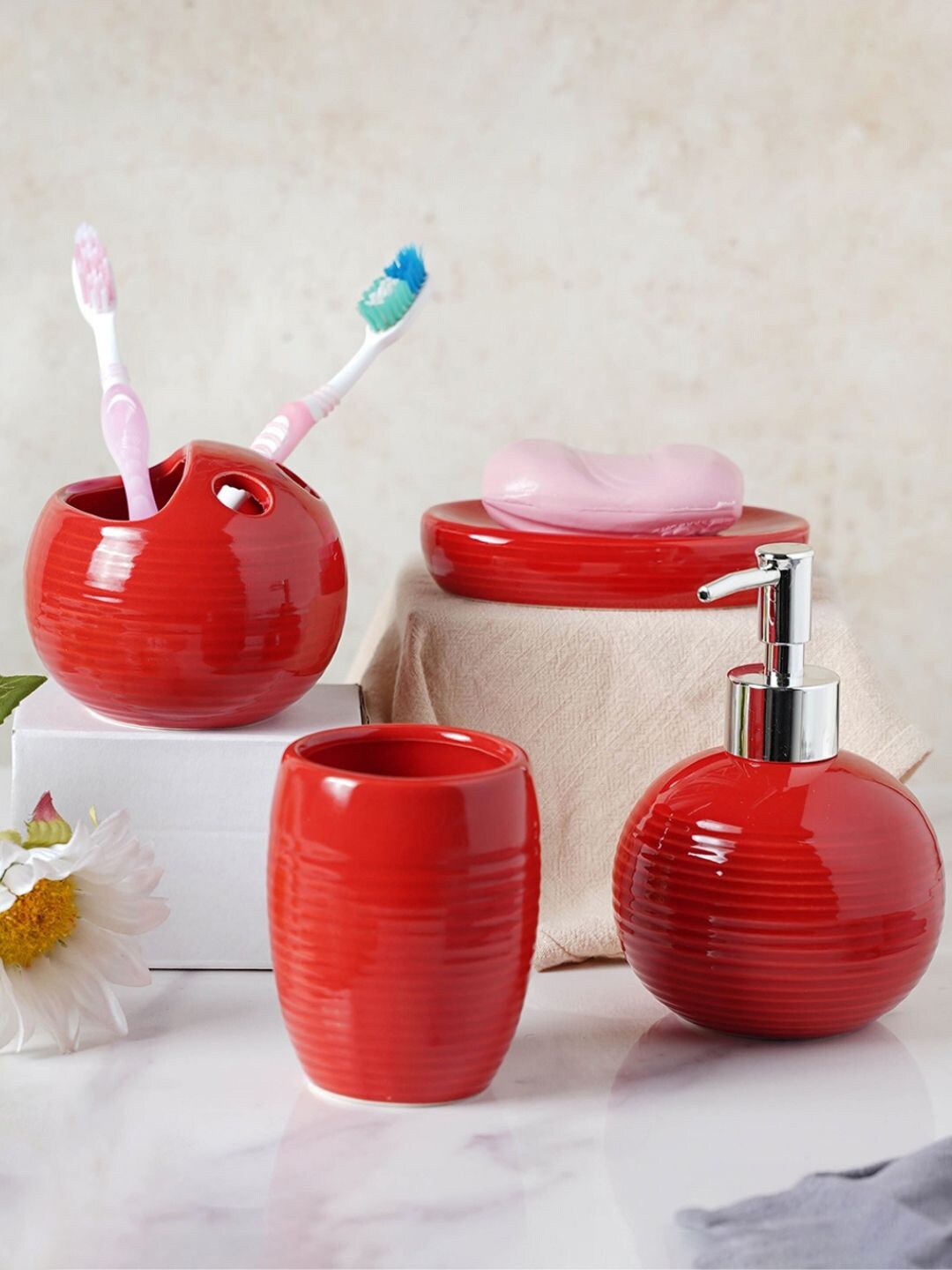 Nestasia Set Of 4 Red Solid Ceramic Bathroom Accessories Price in India