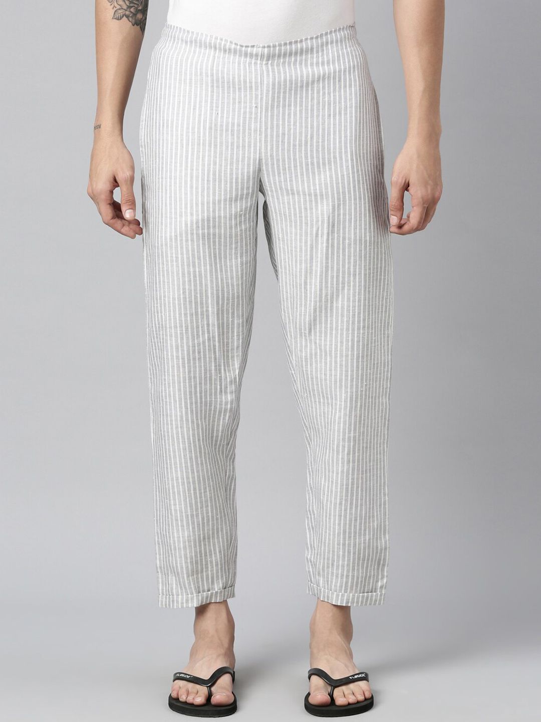 Ecentric Men Grey Striped Lounge Pant