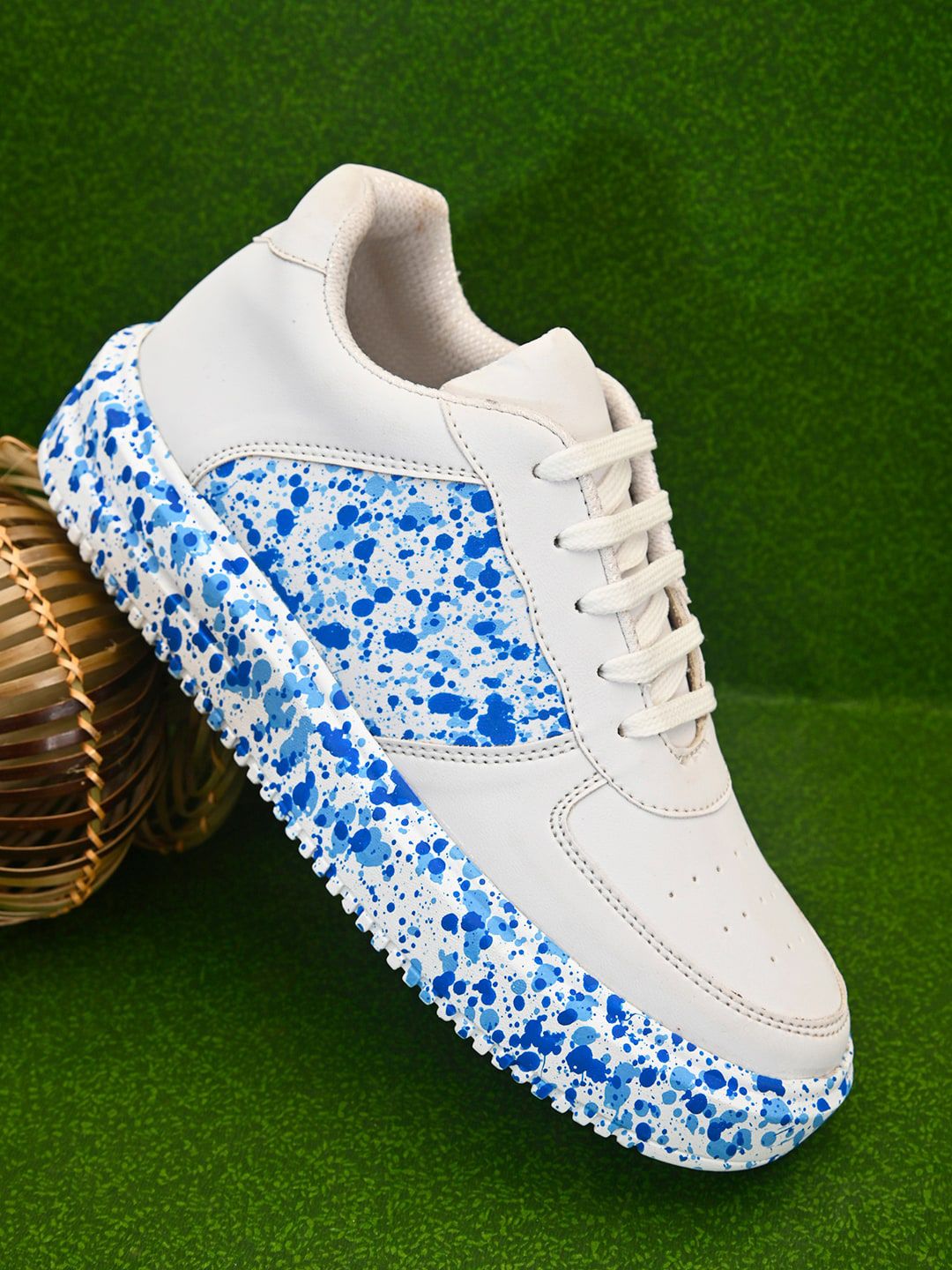 Roadster Women White & Blue Printed Casual Sneakers Price in India