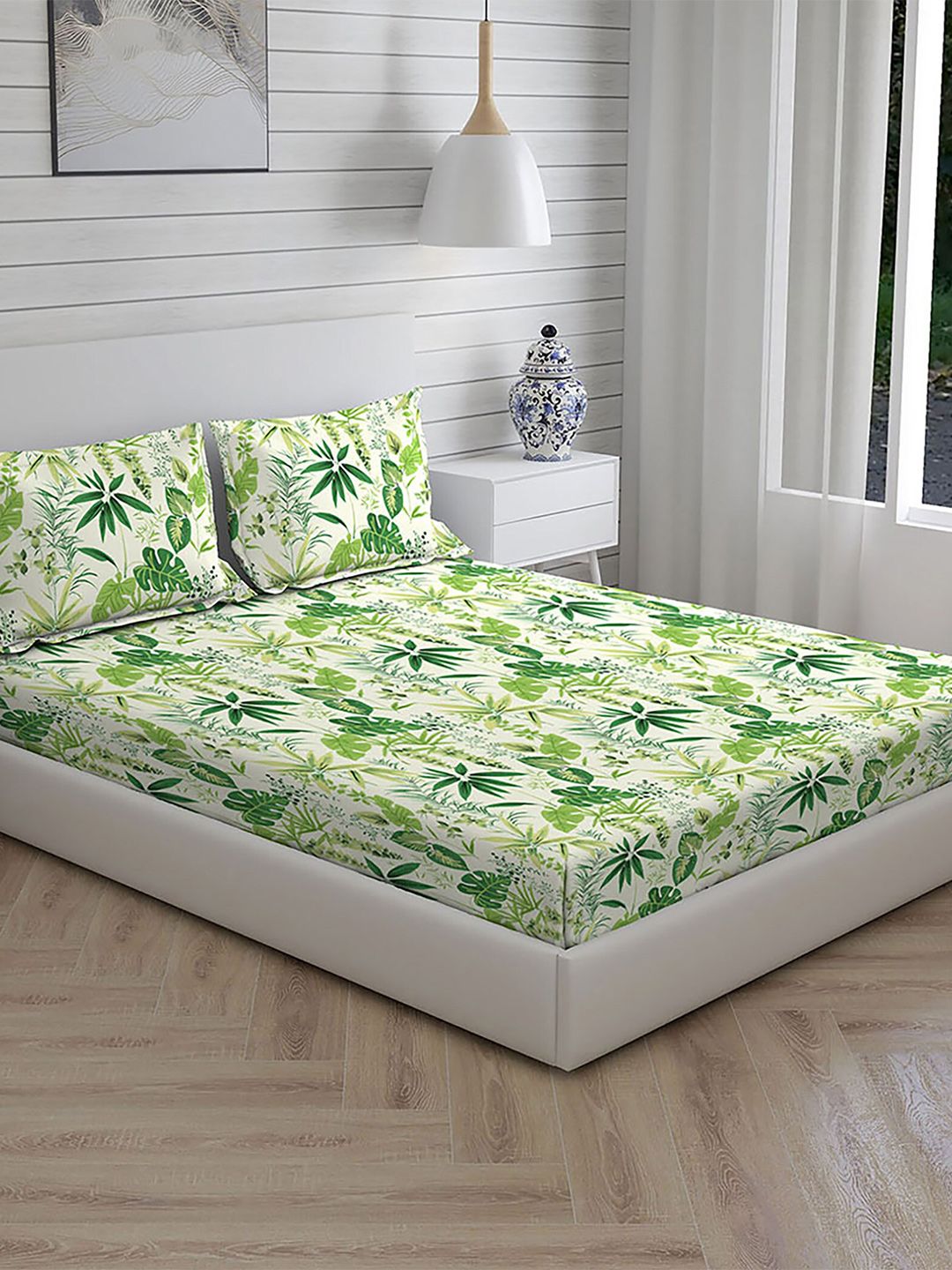 Layers Off White & Green Floral 104 TC King Bedsheet with 2 Pillow Covers Price in India