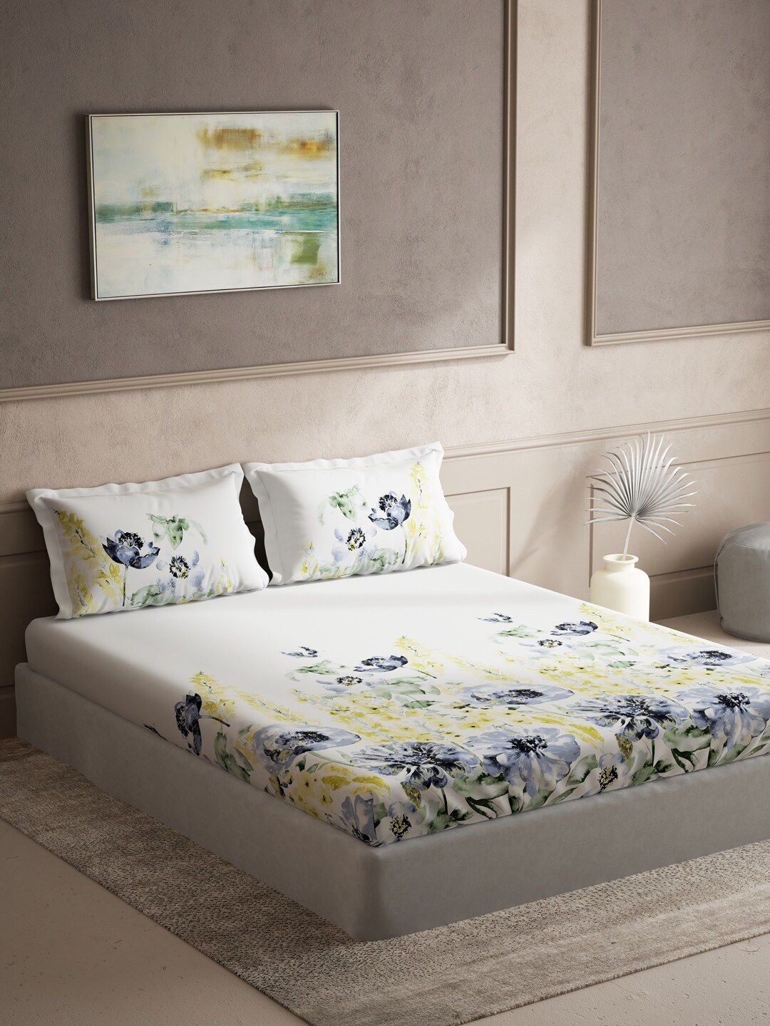 DDecor White & Blue Floral 144 TC Queen Bedsheet with 2 Pillow Covers Price in India