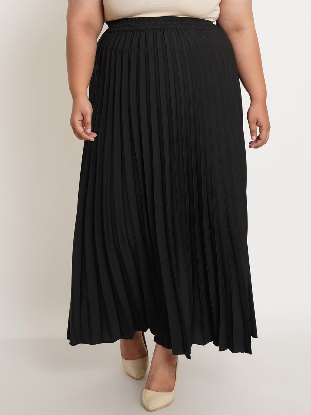 U&F Women Plus Size Black Solid Pleated Maxi Skirt Price in India