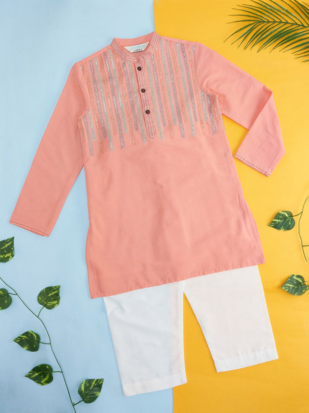 indus route by Pantaloons Boys Thread Work Kurta with Pyjama Set