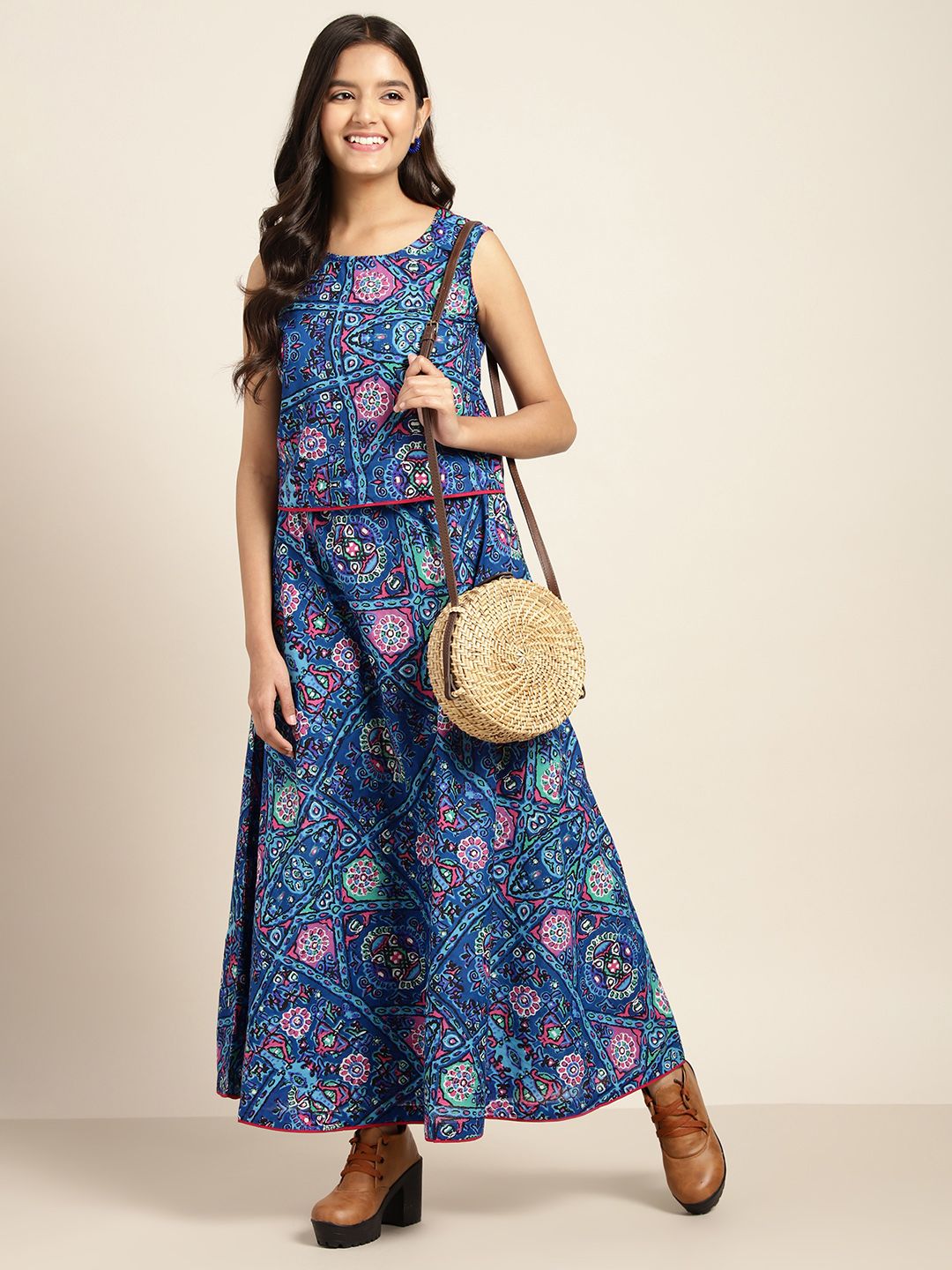 Sangria Teen Girls Blue & Pink Ethnic Motifs Print Ready to Wear Pure Cotton Lehenga Choli Price in India