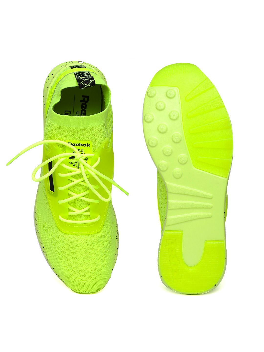 Buy Reebok Classic Men Fluorescent Green ZOKU ULTK IS Running