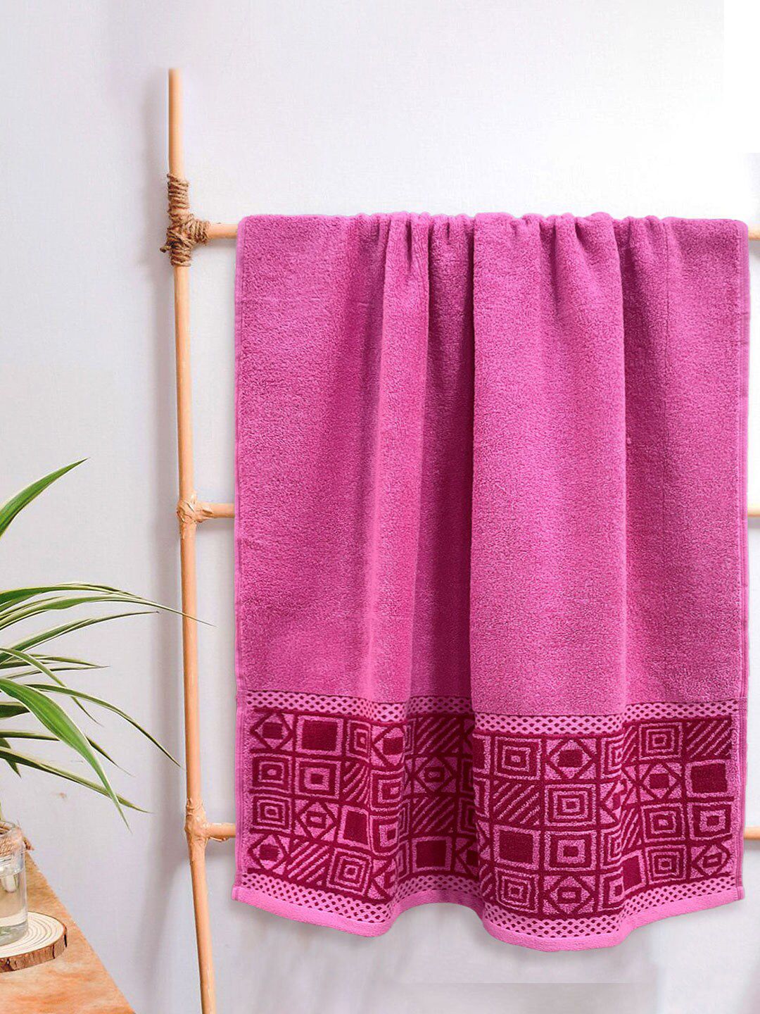 Aura Pink Textured 380 GSM Bath Towels Price in India