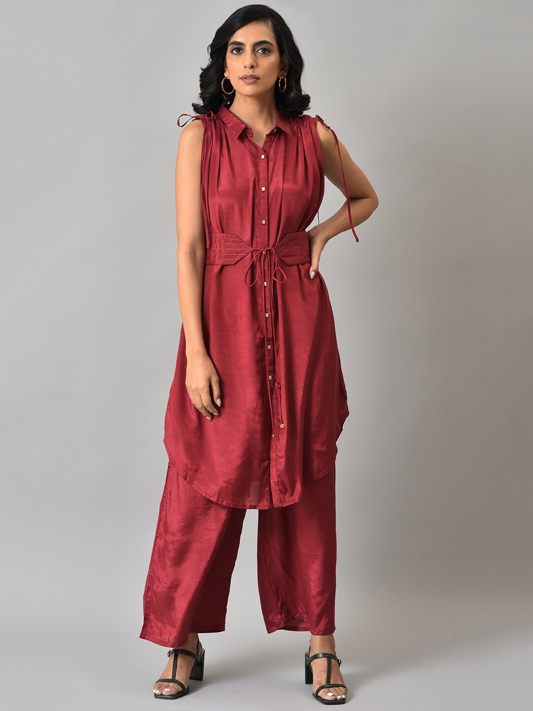 W Women Red Solid Shantung Kurta with Parallel Pants Co-ord Set Price in India