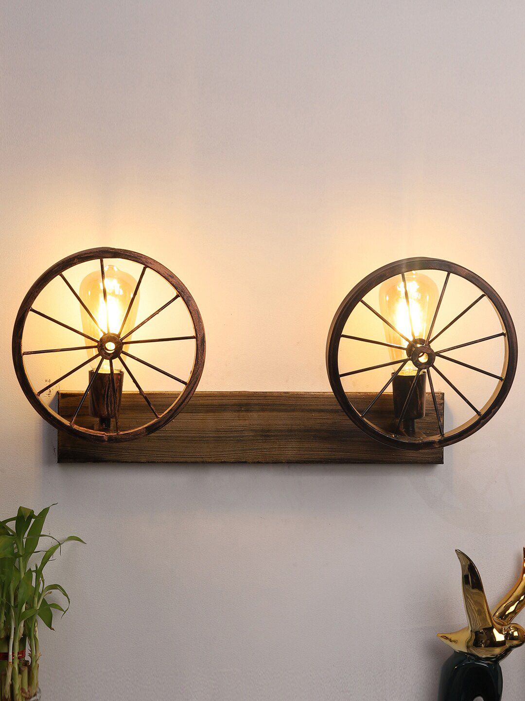 Foziq Brown Wheel Wall Lamp Price in India