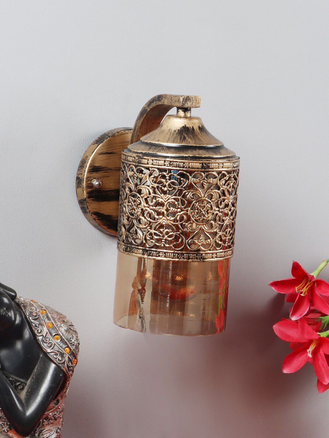 Foziq Gold-Toned Textured Cylindrical Wall Lamp Price in India