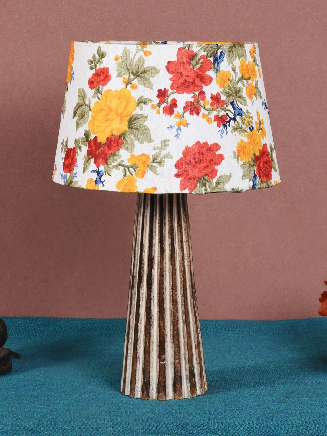 Foziq Brown & White Floral Printed Wooden Table Lamp Price in India